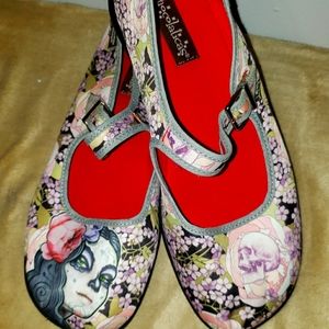 Chocholaticas brand shoes size 8